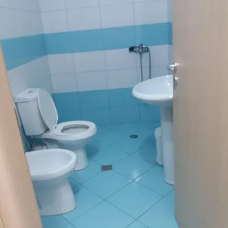 公寓 Apartamente-danaj Radhime