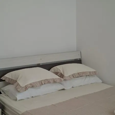 Apartamente-danaj Radhime
