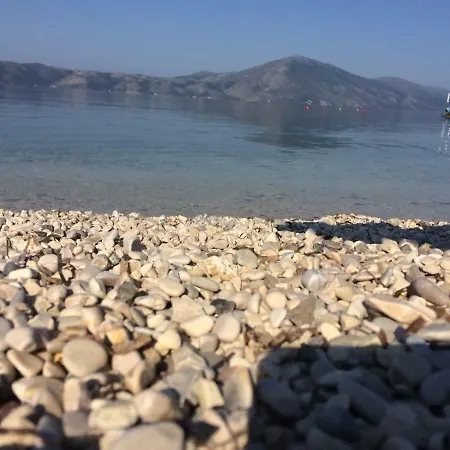 Apartamente-danaj Radhime 公寓 Vlorë