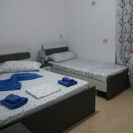 Apartamente-danaj Radhime *