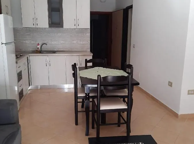 Apartamente-danaj Radhime Apartamento *