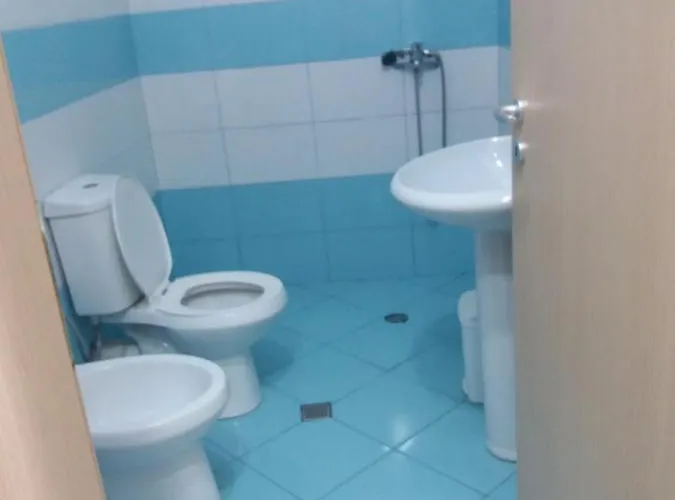 Apartamento Apartamente-danaj Radhime